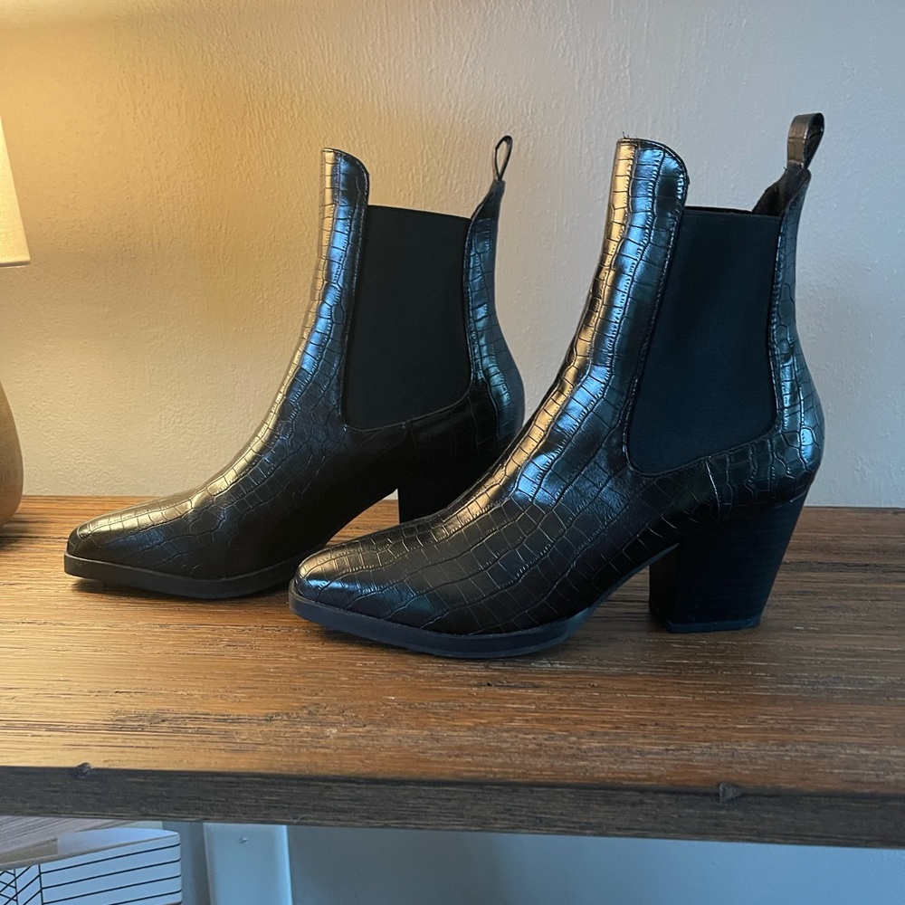 Black crocodile booties